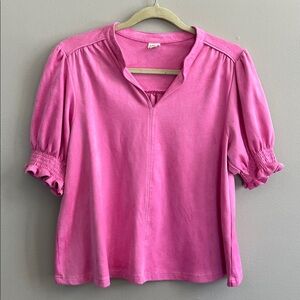 Ivy Jane pink suede look short sleeve v neck blouse size small